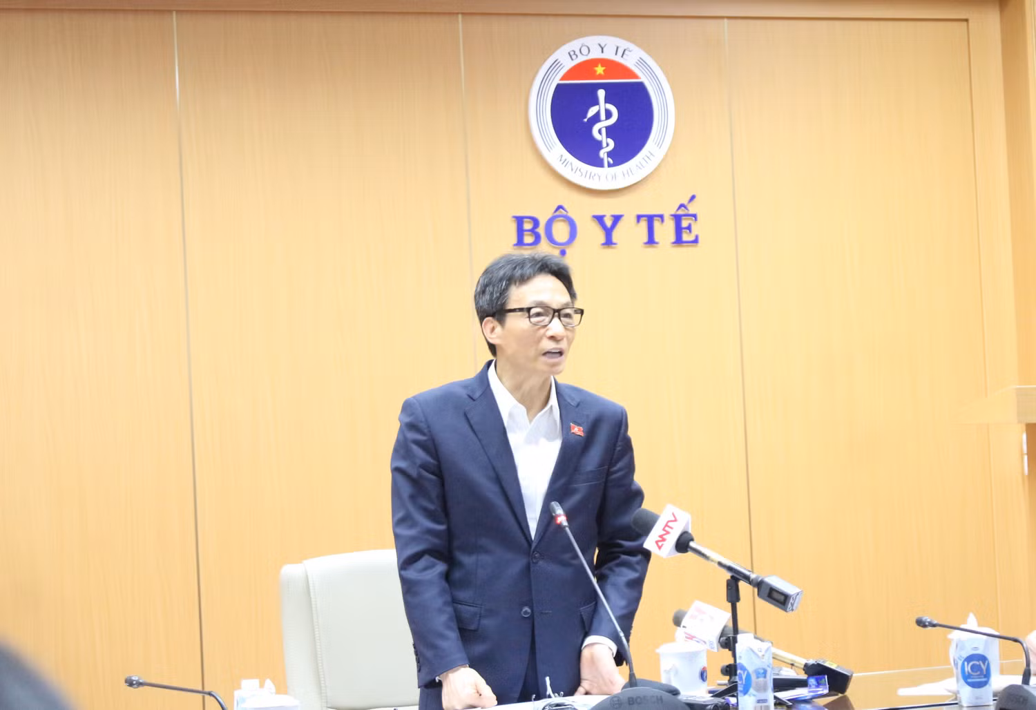 Phó Thủ tướng Vũ Đức Đam phát biểu. Ảnh: Trung Dũng Phó Thủ tướng Vũ Đức Đam phát biểu. Ảnh: Trung Dũng