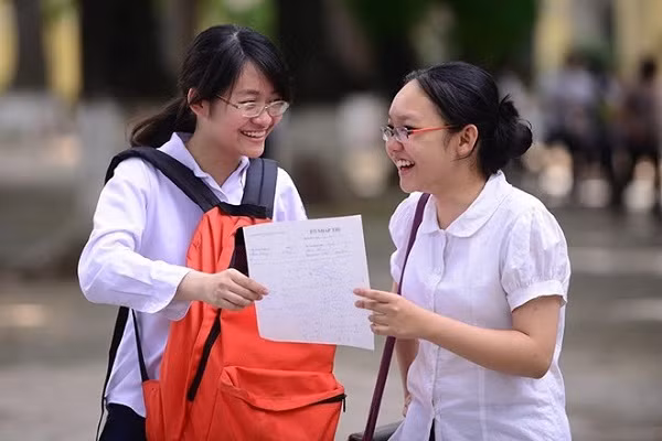 Hôm nay là hạn cuối học sinh được đổi nguyện vọng dự tuyển lớp 10 ảnh 1