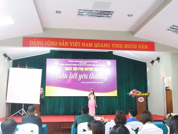 Ngày hội phụ huynh 2016 “Gắn kết yêu thương” ảnh 1