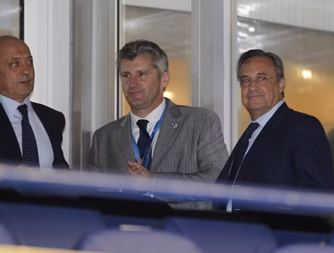 Ngài Florentino Perez cũng có mặt trên khán đài.