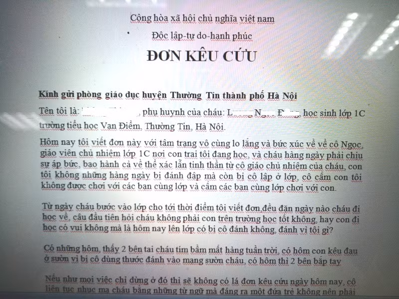 Đơn thư kêu cứu của chị P.T.H. gửi đến cơ quan chức năng (ảnh nguồn Báo Điện tử Giáo dục Việt Nam)
