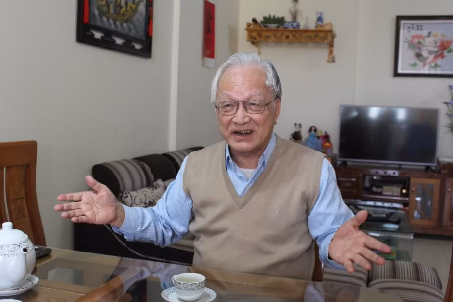Chuyên gia kinh tế Bùi Kiến Thành cho rằng, phải có sự moắc ngoặc, câu kết giữa doanh nghiệp với người có chức có quyền nhằm trục lợi từ tài sản công. Ảnh: Vũ Phương