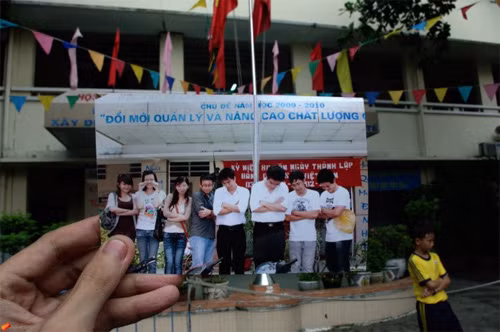 Những cô cậu học trò nghịch ngợm năm xưa (Trường THCS Hai Bà Trưng, Quận Phú Nhuận. Tp. HCM) Những cô cậu học trò nghịch ngợm năm xưa (Trường THCS Hai Bà Trưng, Quận Phú Nhuận. Tp. HCM)