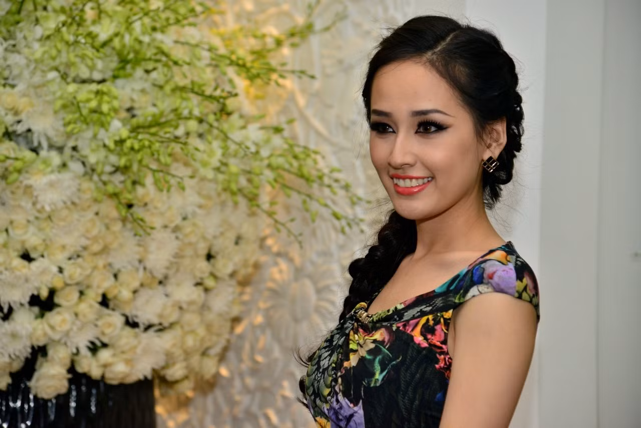 Nét xuân thì của Mai Phương Thúy. Nét xuân thì của Mai Phương Thúy.