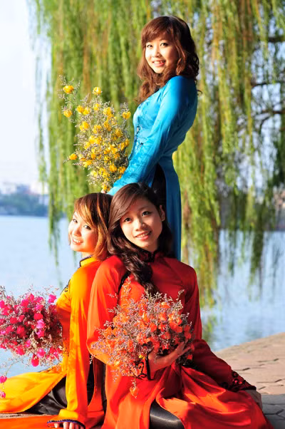 Đại diện cho nét đẹp của người con gái Việt Nam Đại diện cho nét đẹp của người con gái Việt Nam