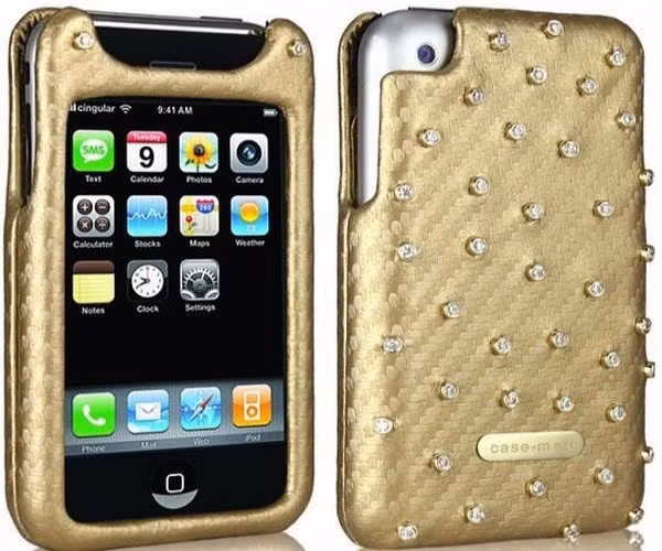Gold & Diamond iPhone Giá: 20.000 USD Xuất hiện lần đầu tiên trong một sự kiện ở San Francisco vào năm 2008, đây được coi là chiếc vỏ iPhone nạm kim cương đầu tiên trên thế giới. Chiếc vỏ này được làm từ vàng 18K và đính 42 viên kim cương nặng 3,5 carat với kim cương VVS1 màu sắc H vào loại chất lượng nhất. Gold & Diamond iPhone Giá: 20.000 USD Xuất hiện lần đầu tiên trong một sự kiện ở San Francisco vào năm 2008, đây được coi là chiếc vỏ iPhone nạm kim cương đầu tiên trên thế giới. Chiếc vỏ này được làm từ vàng 18K và đính 42 viên kim cương nặng 3,5 carat với kim cương VVS1 màu sắc H vào loại chất lượng nhất.