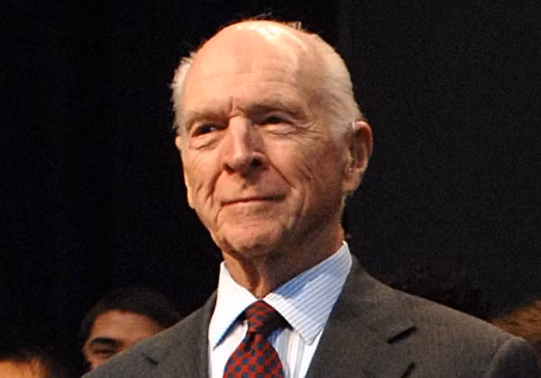 6. Henry L. Hillman (93 tuổi) Tổng tài sản: 2,2 tỷ USD Là cháu của ông trùm John Hillman Jr. sở hữu Pittsburgh Coke & Chemical. Đa dạng hoá tài sản gia đình với Hillman Co. ngành bất động sản, vốn đầu tư mạo hiểm. Ngoài việc là doanh nhân thành đạt thì còn là một nhà thiện nguyện tích cực thông qua nhiều quỹ của gia đình cho đại học Pittsburgh, nghiên cứu ung thư.
