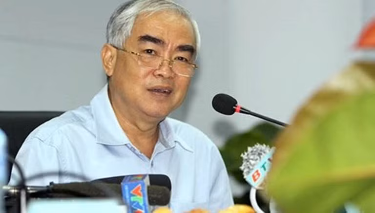 Chủ tịch VFF bị tố nhận hối lộ 100 triệu đồng: Cần khởi tố vụ án để làm rõ ảnh 2 Chủ tịch VFF bị tố nhận hối lộ 100 triệu đồng: Cần khởi tố vụ án để làm rõ ảnh 2