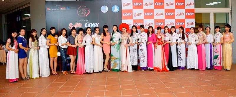 Sơ khảo cuộc thi “Nữ sinh viên Việt Nam duyên dáng 2015” ảnh 1 Sơ khảo cuộc thi “Nữ sinh viên Việt Nam duyên dáng 2015” ảnh 1