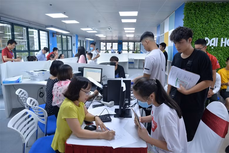 Sinh viên nhập học Trường Đại học Điện lực. (Ảnh: website nhà trường)