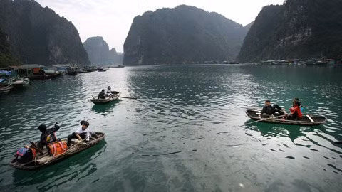 Lênh đênh con chữ giữa lòng biển khơi ảnh 15