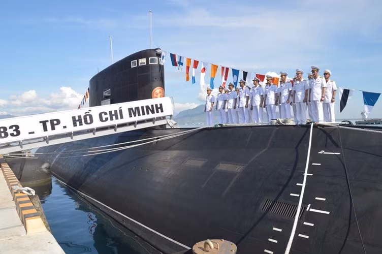 Tàu ngầm thông thường Tp. Hồ Chí Minh, Hải quân Việt Nam