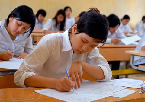 Điểm chuẩn lớp 10 THPT công lập Hà Nội cao nhất là 54,5 điểm ảnh 1
