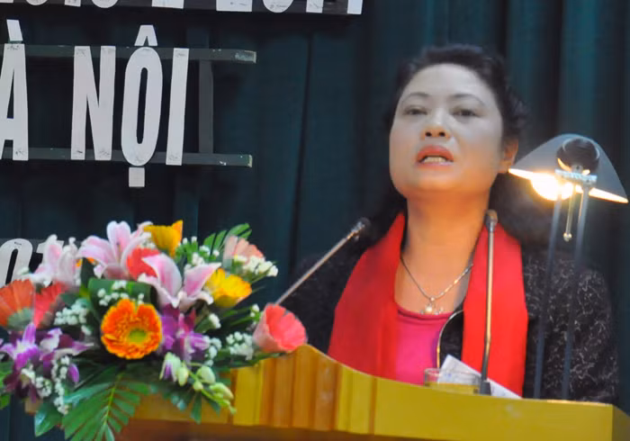 Phó giám đốc Sở GD&ĐT Hà Nội Phạm Thị Hồng Nga phát biểu chỉ đạo Hội nghị tổng kết. Phó giám đốc Sở GD&ĐT Hà Nội Phạm Thị Hồng Nga phát biểu chỉ đạo Hội nghị tổng kết.
