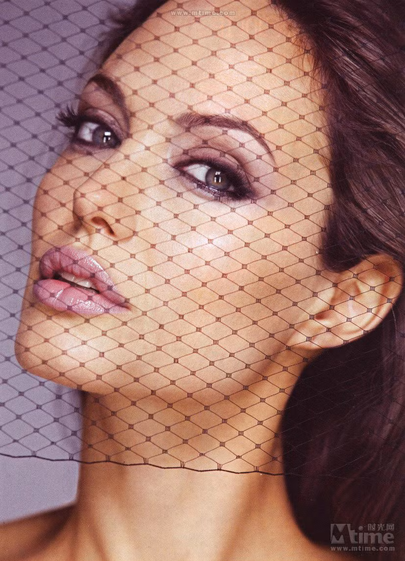 Angelina Jolie