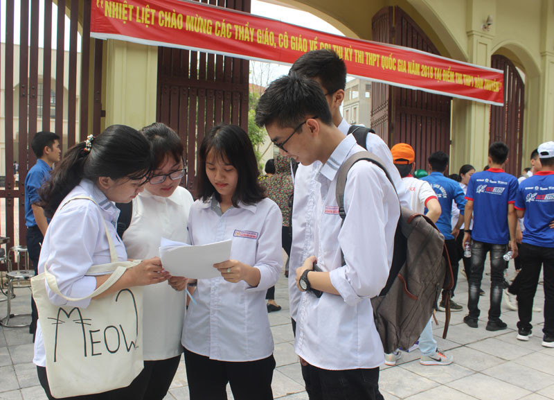 Lãnh đạo Sở Giáo dục và Đào tạo tỉnh Bắc Ninh nhận định, kỳ thi Quốc gia năm 2019 tại Bắc Ninh diễn ra an toàn, nghiêm túc, đúng quy chế. Ảnh: Báo Bắc Ninh.