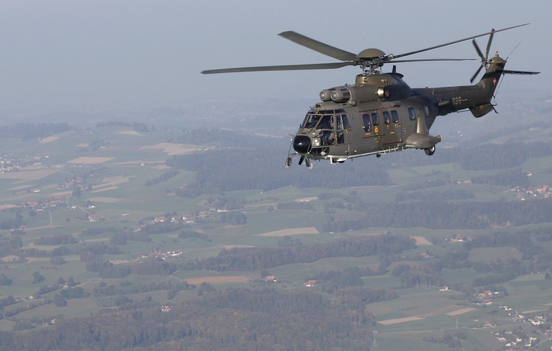 Trực thăng Super Puma của Không quân Thụy Sỹ ở Meiringen. Trực thăng Super Puma của Không quân Thụy Sỹ ở Meiringen.
