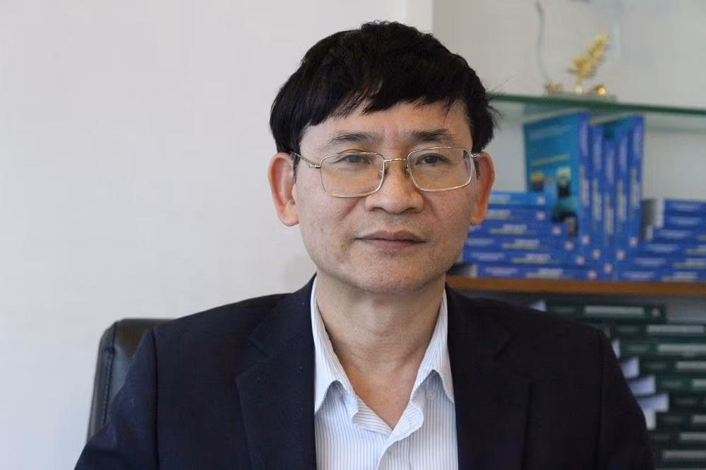 Luật sư Trương Thanh Đức cho rằng:"Chúng ta không nên ngăn cấm nhưng cũng không nên ưu tiên cấp quá nhiều đất cho các dự án nửa du lịch, nửa tâm linh". (Ảnh: Vũ Phương) Luật sư Trương Thanh Đức cho rằng:"Chúng ta không nên ngăn cấm nhưng cũng không nên ưu tiên cấp quá nhiều đất cho các dự án nửa du lịch, nửa tâm linh". (Ảnh: Vũ Phương)