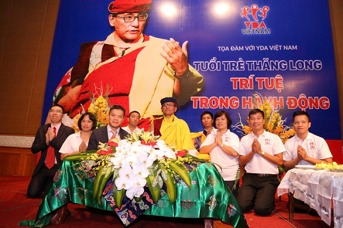 Đức Pháp Vương dự tọa đàm YDA Việt Nam