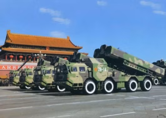 Tên lửa hành trình tầm xa CJ-10 tại Lễ duyệt binh của Trung Quốc.