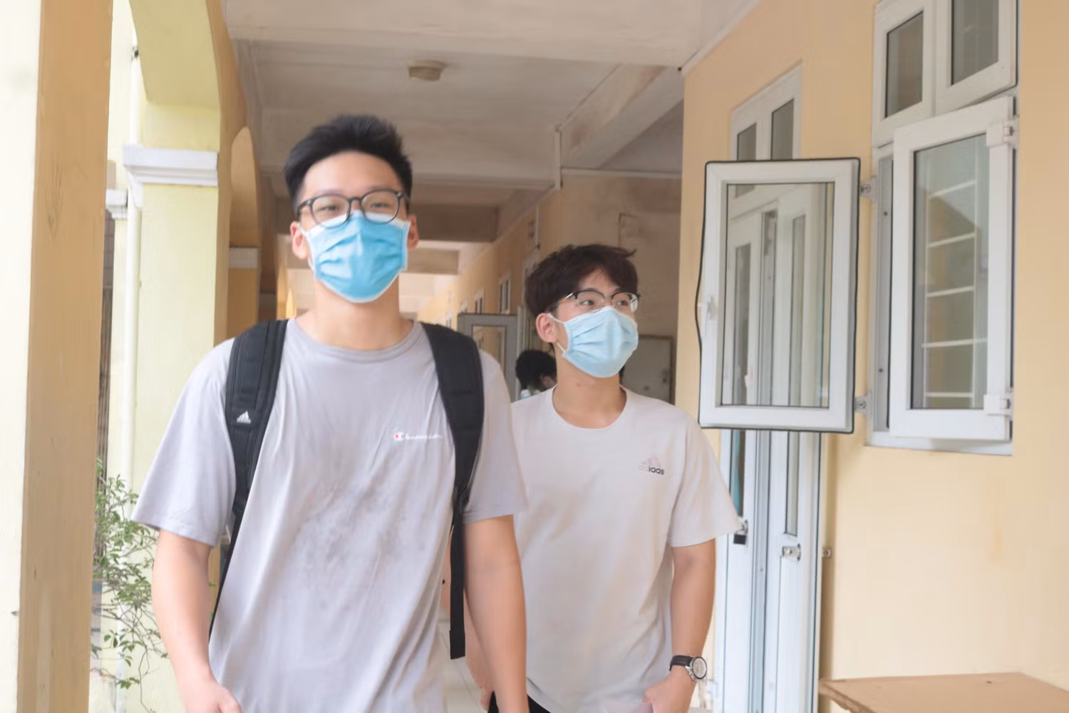 Báo cáo của Ngân hàng thế giới chỉ ra thanh thiếu niên các nhóm đồng bào dân tộc thiểu số có tỷ lệ tiếp cận giáo dục sau phổ thông thấp hơn nhiều so với các em ở các nhóm dân tộc đa số. Ảnh minh họa: Doãn Nhàn