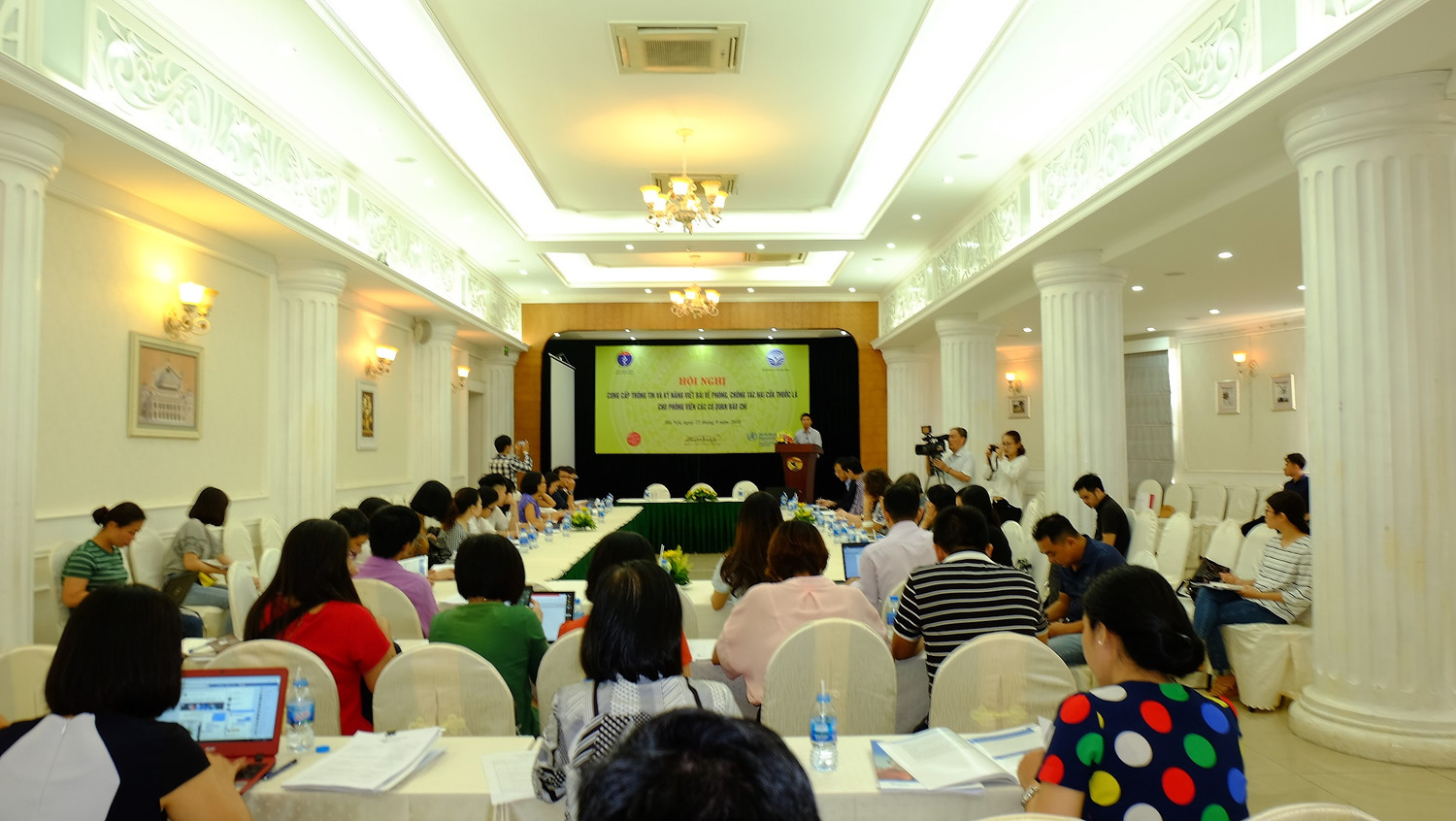 Theo con số đưa ra tại hội nghị, sẽ có khoảng 900.000 người thoát khỏi nguy cơ tử vong sớm nếu Việt Nam tăng thuế thuốc lá. (Ảnh: LC) Theo con số đưa ra tại hội nghị, sẽ có khoảng 900.000 người thoát khỏi nguy cơ tử vong sớm nếu Việt Nam tăng thuế thuốc lá. (Ảnh: LC)