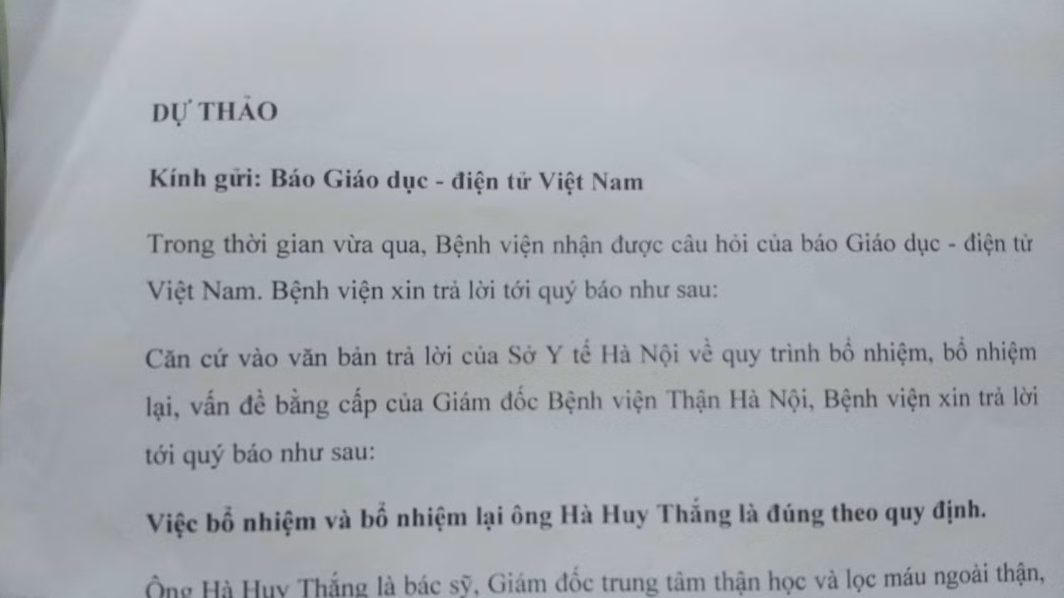Báo Điện tử Giáo dục Việt Nam nhận được dự thảo câu trả lời từ phía Bệnh viện Thận Hà Nội. Không có chuyện phóng viên sách nhiễu như phản ánh. (Ảnh: LC)