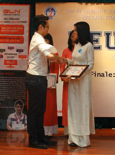 Những góc nhìn khác nhau về trường ĐH Kinh tế Quốc dân ảnh 7
