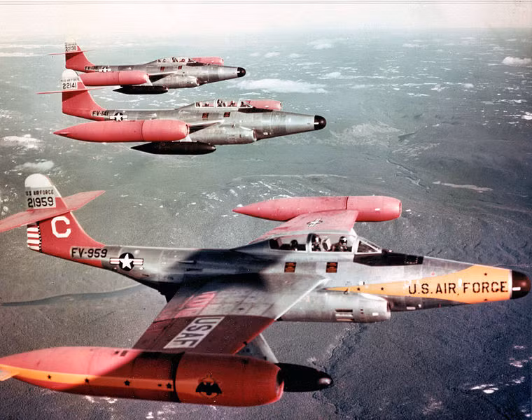 F-89 của Hoa Kỳ.