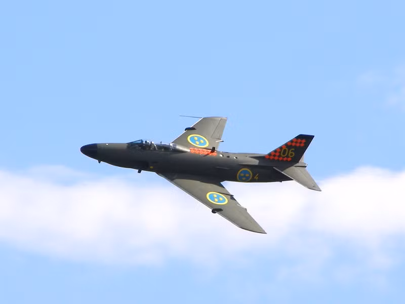 Saab 32 Lansen của Thụy Điển.