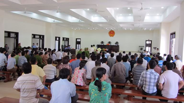 TAND huyện Cai Lậy, tỉnh Tiền Giang đã bác đơn khởi kiện yêu cầu bồi thường trong vụ thách cắn "của quý” gây xôn xao dư luận (Ảnh minh họa)
