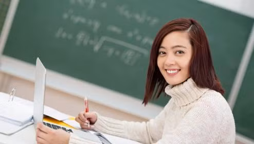 Đích đến cuối cùng của một nền “giáo dục mở” vẫn là hướng tới đào tạo nguồn nhân lực phục vụ các mục tiêu kinh tế, chính trị, xã hội. Ảnh minh hoạ, nguồn: bdhn.edu.vn