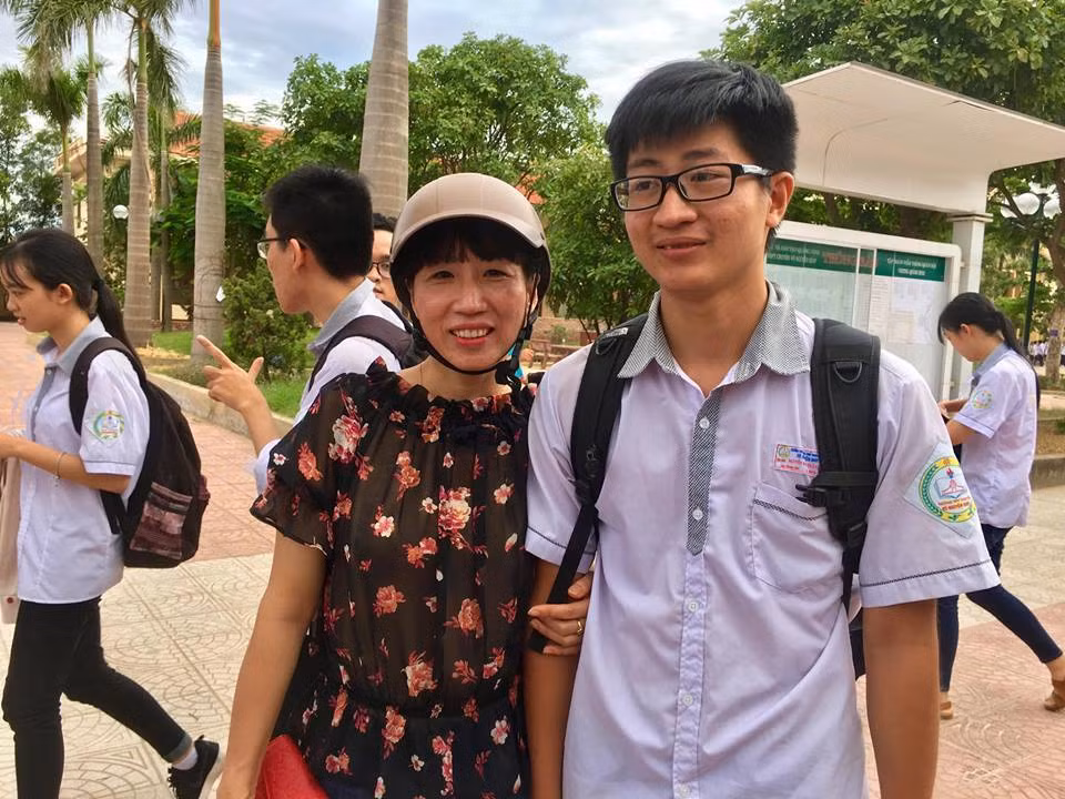 Cơn đau do viêm ruột thừa đã khiến việc thi của Tuấn Thủy bị ảnh hưởng không nhỏ.