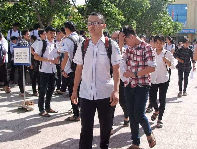 Hà Tĩnh tuyển sinh vào lớp 10 công lập bằng hình thức thi tuyển. (Ảnh minh họa: Thủy Phan) Hà Tĩnh tuyển sinh vào lớp 10 công lập bằng hình thức thi tuyển. (Ảnh minh họa: Thủy Phan)