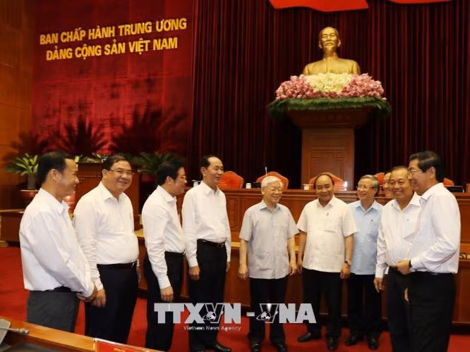 Tham nhũng quyền lực tinh vi và nguy hiểm nhất ảnh 2