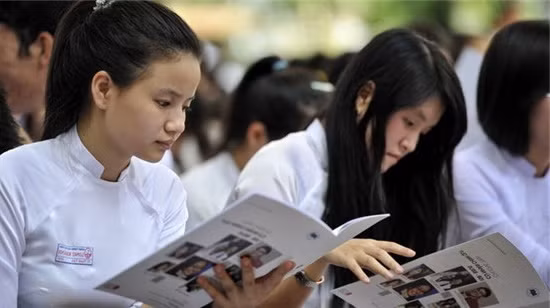 Bốn vấn đề liên quan đến quốc sách và thực trạng ảnh 2 Bốn vấn đề liên quan đến quốc sách và thực trạng ảnh 2