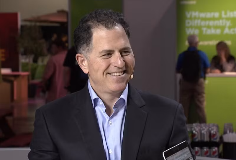 Michael Dell đã tạo nên một đế chế mới trên thị trường máy tính. Michael Dell đã tạo nên một đế chế mới trên thị trường máy tính.