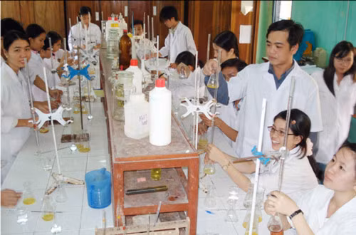 Không quan tâm tối đa cho giáo dục, sẽ thua cả trong cuộc chiến chống nội xâm ảnh 3
