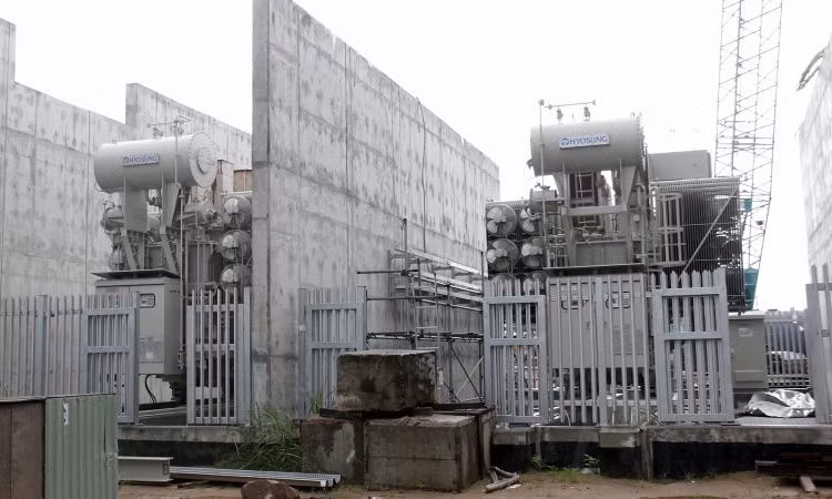 Trạm máy biến áp 500kV được lắp đặt thành công Trạm máy biến áp 500kV được lắp đặt thành công
