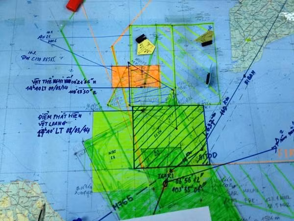 Bản đồ khu vực tìm kiếm máy bay Malaysia mất tích. (Ảnh: PV/Vietnam+)