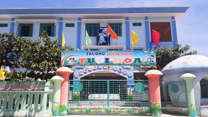 Khởi tố, bắt tạm giam Hiệu trưởng bỏ túi tiền ăn, tiền sữa của học sinh ảnh 2 Khởi tố, bắt tạm giam Hiệu trưởng bỏ túi tiền ăn, tiền sữa của học sinh ảnh 2
