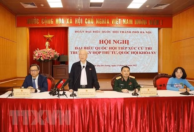 Tổng Bí thư Nguyễn Phú Trọng phát biểu tại buổi tiếp xúc cử tri. (Ảnh: Trí Dũng/TTXVN) Tổng Bí thư Nguyễn Phú Trọng phát biểu tại buổi tiếp xúc cử tri. (Ảnh: Trí Dũng/TTXVN)