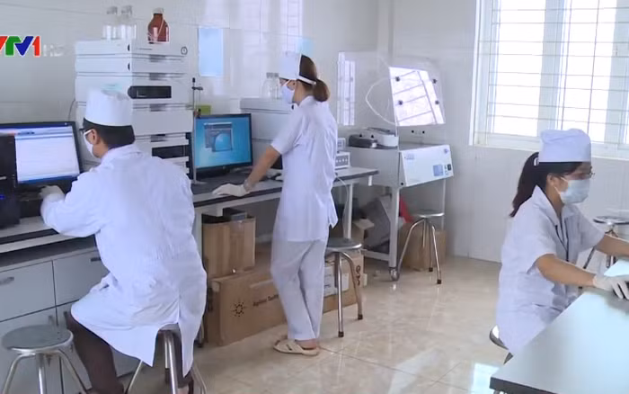 Đến nay ngành Y đã tinh giản 2.140 người trong biên chế (ảnh VTV).