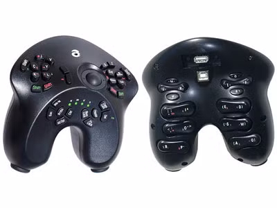 Nếu thoạt nhìn thì bạn sẽ nghĩ rằng đây là cần điều khiển game PlayStation nhưng không đây là minh chứng điển hình cho sự "sinh sôi nảy nở" của phím bấm. Mẫu bàn phím di động này có những phím bấm mà bạn thậm chí không thể ngờ tới.