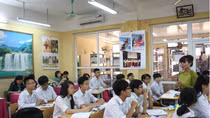Các trường học bây giờ đang có có quá nhiều…khẩu hiệu ảnh 2