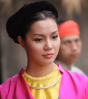 Ngọc Anh trong vai "Mùa" - con gái phú ông