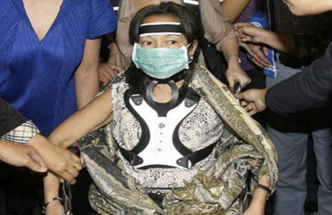 Cựu Tổng thống Philippines Gloria Macaraeg Macapagal-Arroyo bị bắt tại sân bay Manila. Ảnh: Reuters. Cựu Tổng thống Philippines Gloria Macaraeg Macapagal-Arroyo bị bắt tại sân bay Manila. Ảnh: Reuters.