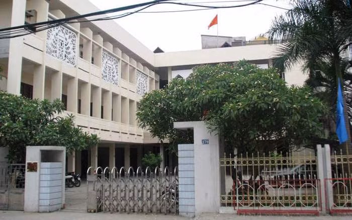 Có dấu hiệu liên minh, lợi ích nhóm, sai phạm có tổ chức xảy ra tại UBND quận Đống Đa cần phải được xử lý nghiêm minh. Có dấu hiệu liên minh, lợi ích nhóm, sai phạm có tổ chức xảy ra tại UBND quận Đống Đa cần phải được xử lý nghiêm minh.