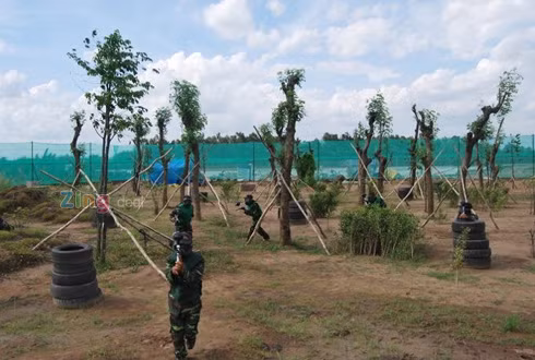 Bắn súng sơn (The BCR Paintball) Bắn súng sơn (The BCR Paintball)