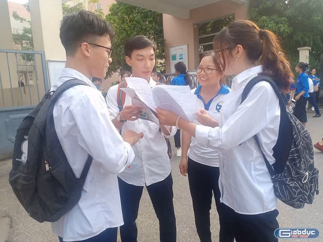 Xét học bạ tuyển sinh là một căn cứ chính xác cần được làm minh bạch và công bằng (Ảnh:Kim Sơn)